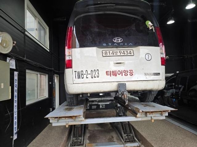 Hyundai Staria 2023 — inspection photo 2