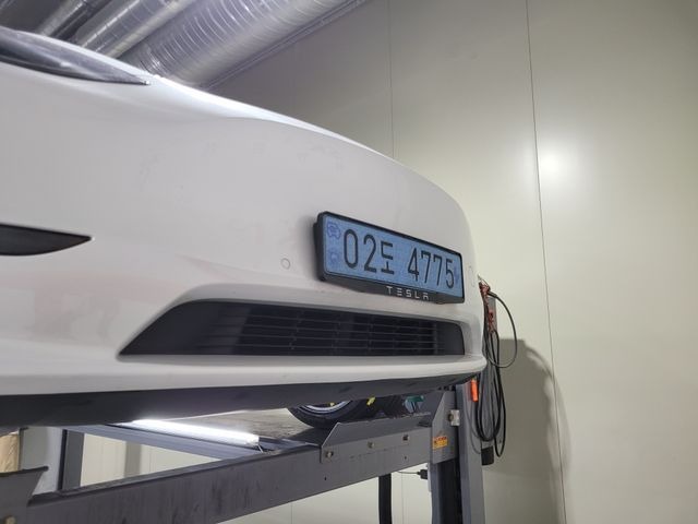 Tesla Model Y 2022 — inspection photo 1