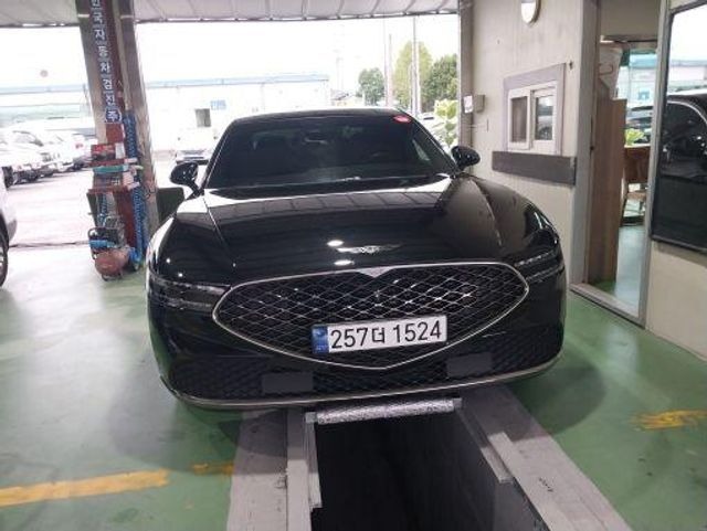 Genesis G90 2022 — inspection photo 1