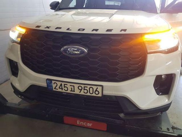 Ford Explorer 2025 — inspection photo 1