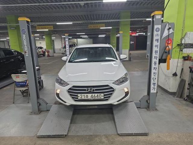 Hyundai AVANTE 2018 — inspection photo 1