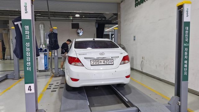 Hyundai Accent 2014 — inspection photo 2