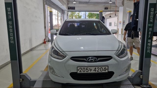Hyundai Accent 2014 — inspection photo 1
