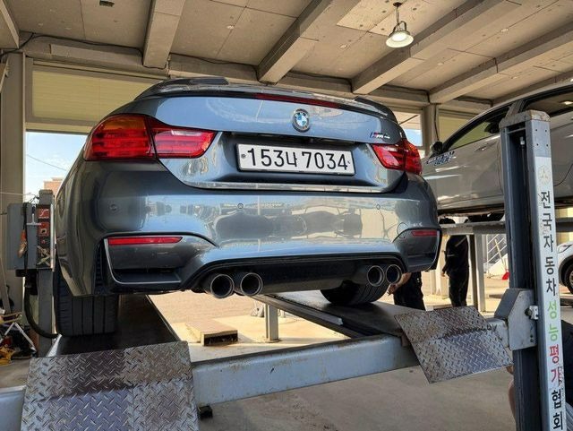 BMW M4 2016 — inspection photo 2