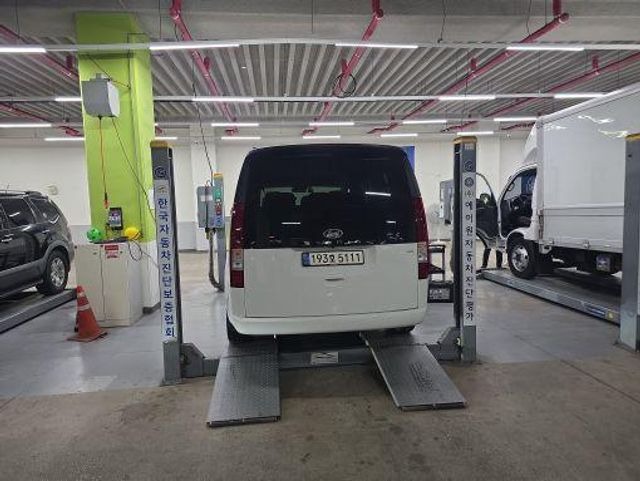 Hyundai Staria 2023 — inspection photo 2