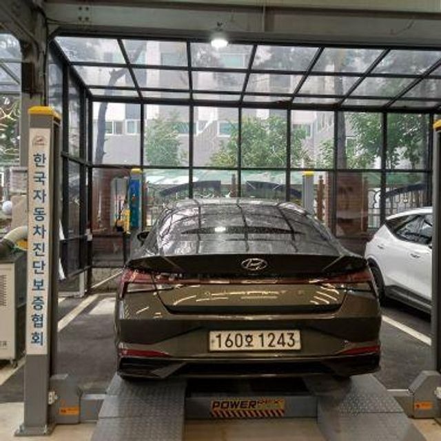 Hyundai AVANTE 2022 — inspection photo 2