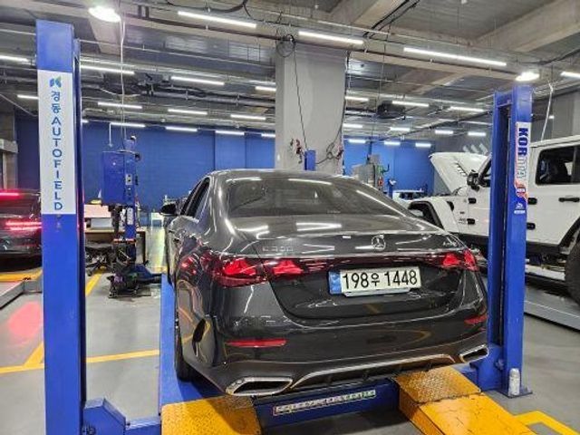 Mercedes-Benz E-Class 2024 — inspection photo 2