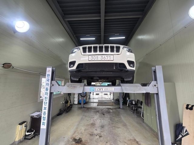 Jeep Cherokee 2019 — inspection photo 1