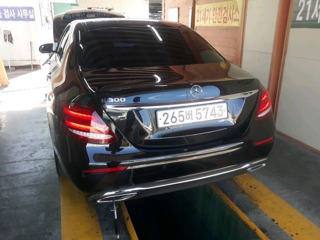 Mercedes-Benz E-Class 2019 — inspection photo 2