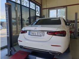 Mercedes-Benz E-Class 2021 — inspection photo 2
