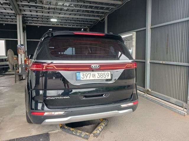 Kia Canival 2021 — inspection photo 2