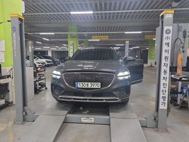 Genesis GV70 2023 — inspection photo 1