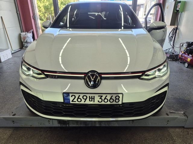 Volkswagen Golf 2023 — inspection photo 1