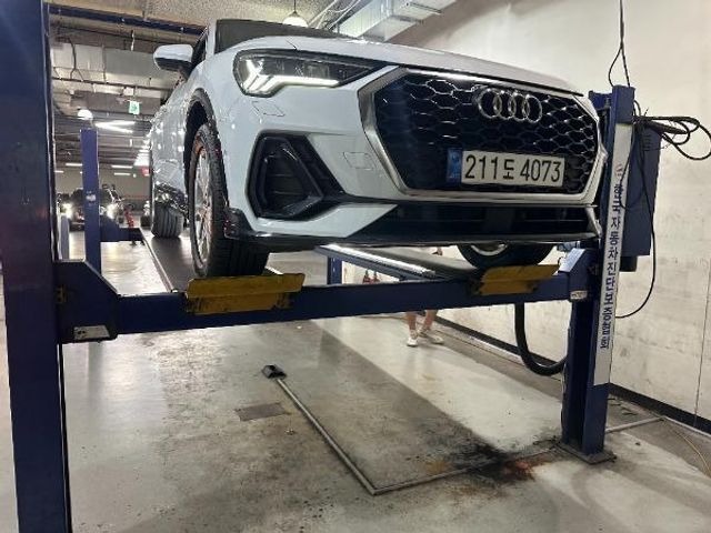 Audi Q3 2022 — inspection photo 1