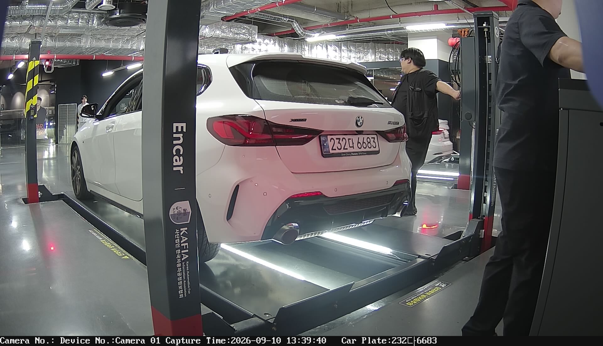 BMW 1-Series 2024 — inspection photo 2
