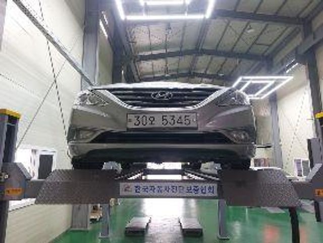 Hyundai Sonata 2012 — inspection photo 1