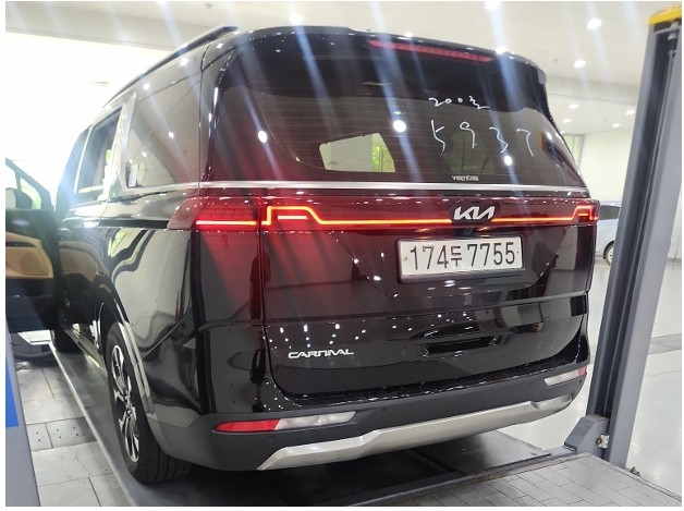 Kia Canival 2023 — inspection photo 2