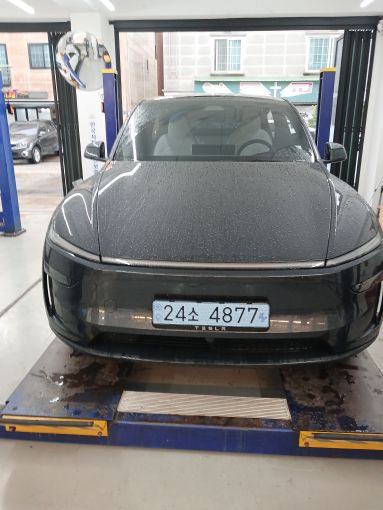 Tesla Model Y 2026 — inspection photo 1