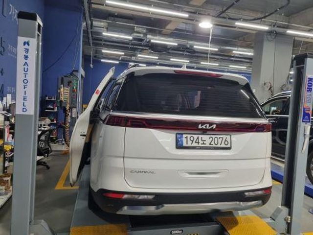 Kia Canival 2023 — inspection photo 2