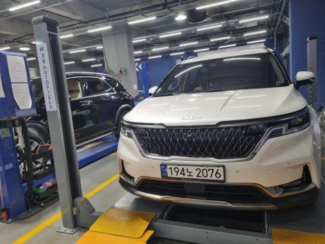 Kia Canival 2023 — inspection photo 1