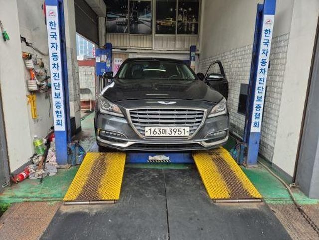 Genesis G80 2018 — inspection photo 1