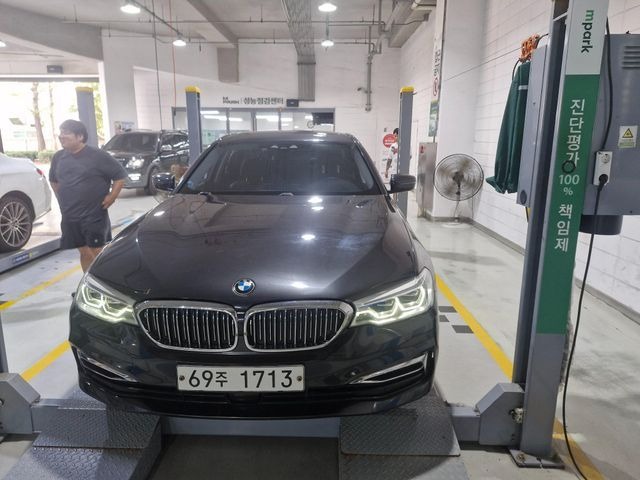 BMW 5-Series 2019 — inspection photo 1