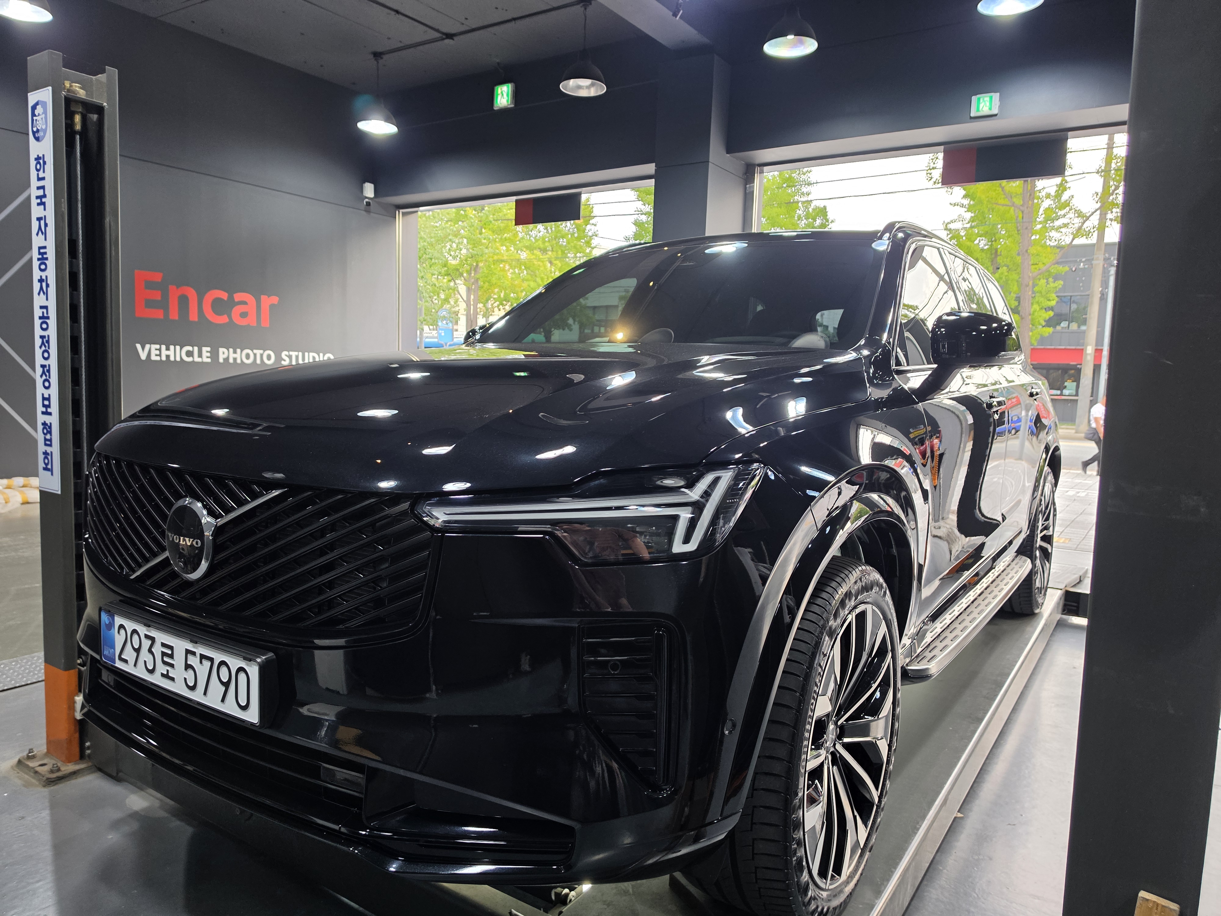 Volvo XC90 2026 — inspection photo 1
