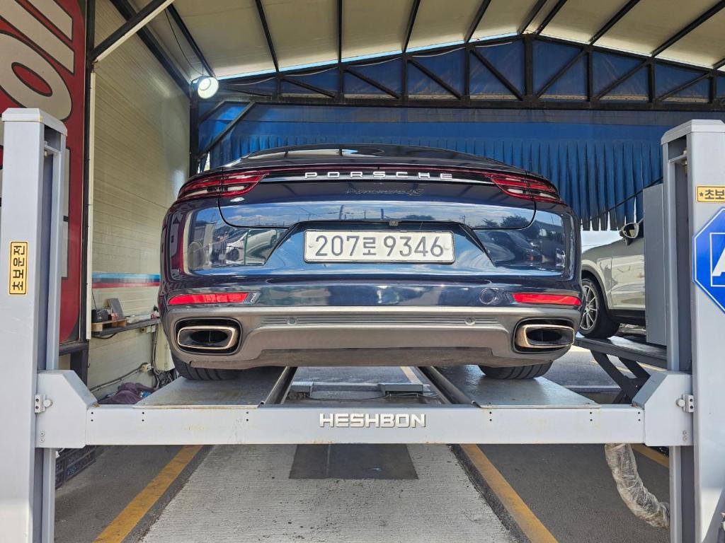 Porsche Panamera 2018 — inspection photo 2