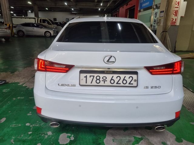 Lexus IS 2014 — inspection photo 2