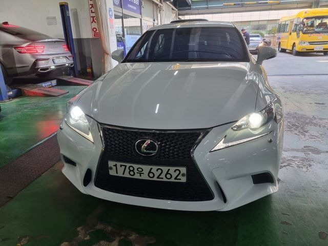Lexus IS 2014 — inspection photo 1