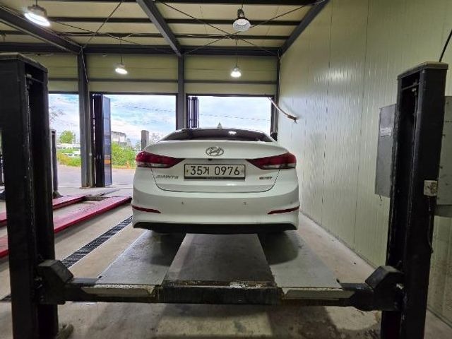 Hyundai AVANTE 2016 — inspection photo 2