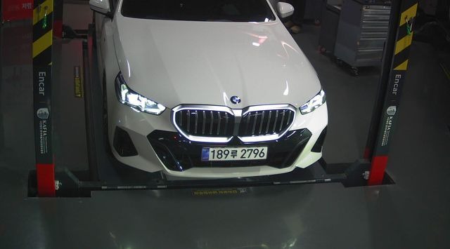 BMW 5-Series 2025 — inspection photo 1