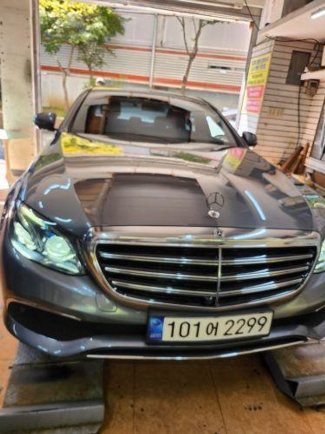 Mercedes-Benz E-Class 2018 — inspection photo 1