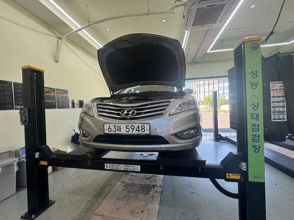 Hyundai Grandeur 2011 — inspection photo 1