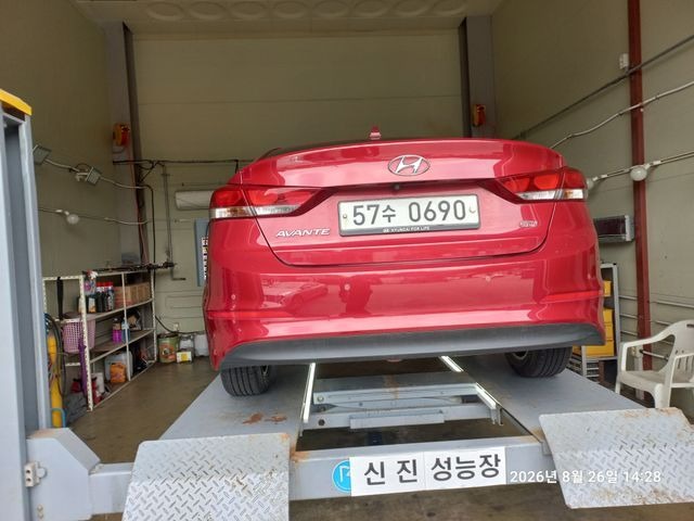 Hyundai AVANTE 2016 — inspection photo 2