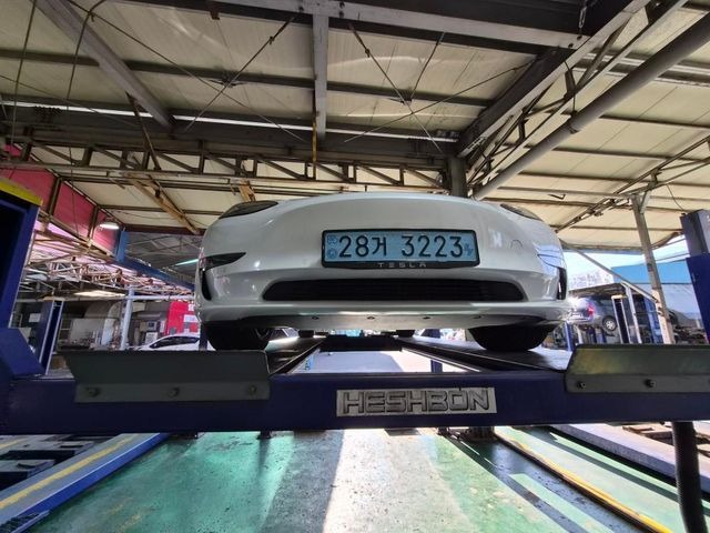 Tesla Model 3 2022 — inspection photo 1