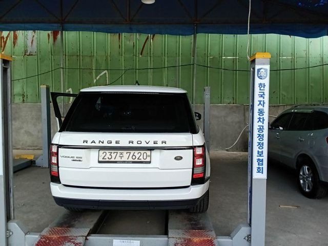 Land Rover Range Rover 2017 — inspection photo 2