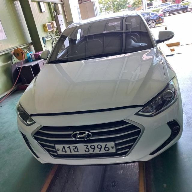 Hyundai AVANTE 2018 — inspection photo 1