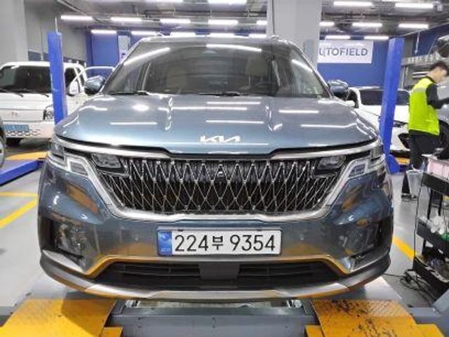 Kia Canival 2023 — inspection photo 1