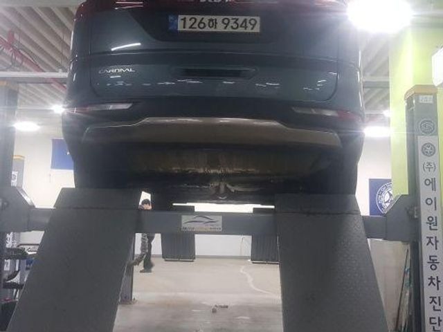 Kia Canival 2023 — inspection photo 2
