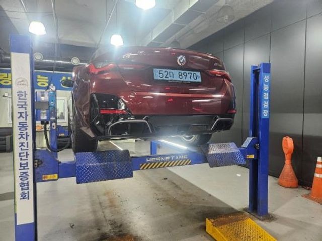 BMW i4 2023 — inspection photo 2