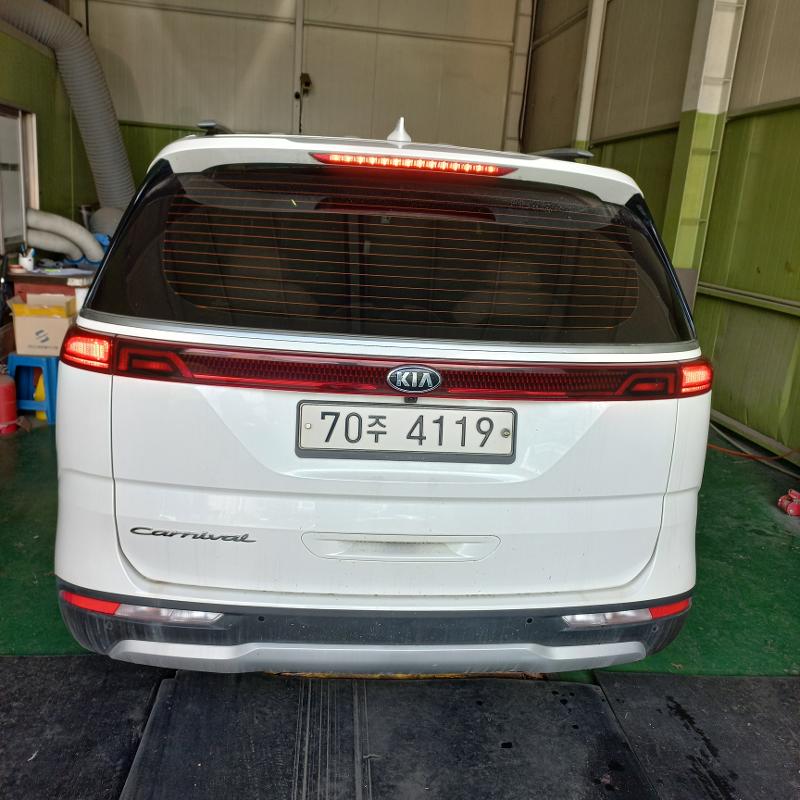 Kia Canival 2021 — inspection photo 2