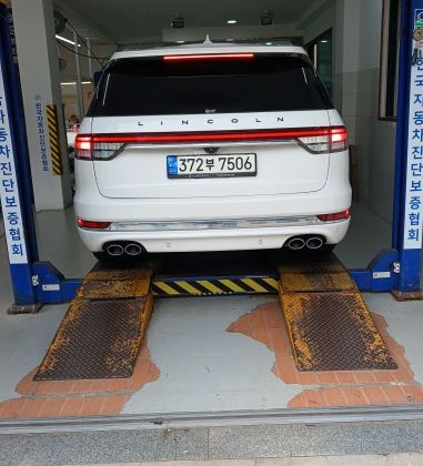Lincoln Aviator 2021 — inspection photo 2