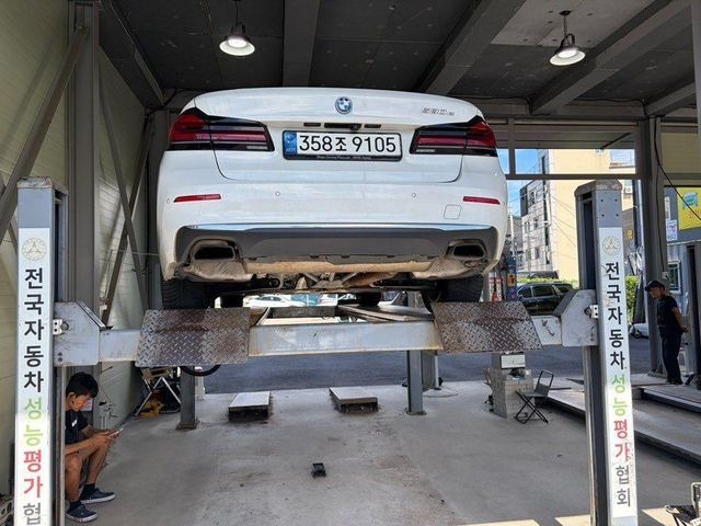 BMW 5-Series 2022 — inspection photo 2
