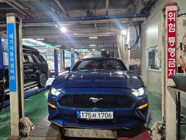 Ford Mustang 2023 — inspection photo 1