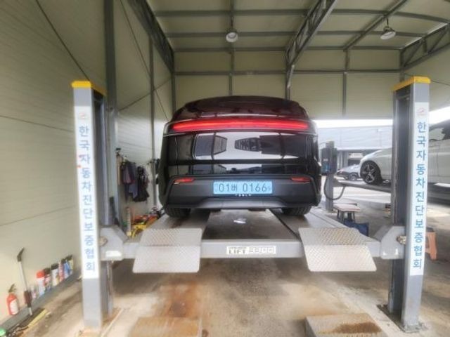 Tesla Model Y 2026 — inspection photo 2