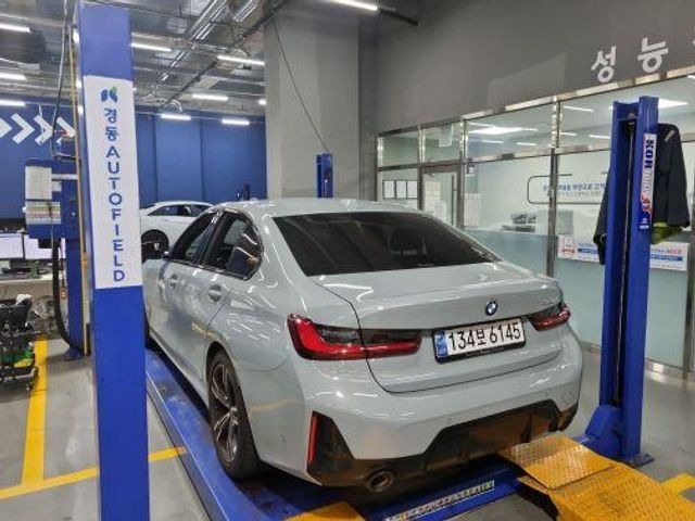 BMW 3-Series 2025 — inspection photo 2