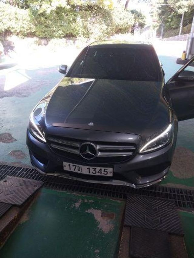 Mercedes-Benz C-Class 2017 — inspection photo 1