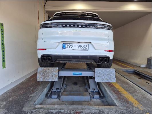 Porsche Cayenne 2025 — inspection photo 2