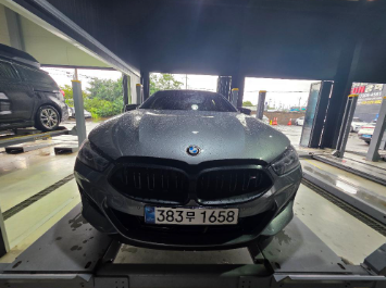 BMW 8-Series 2025 — inspection photo 1